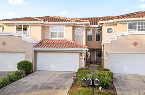 262 Valencia Cir, Saint Petersburg, FL 33716