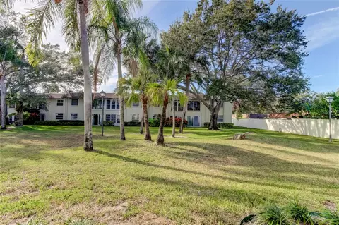1100 E Bay Dr #26, Largo, FL 33770