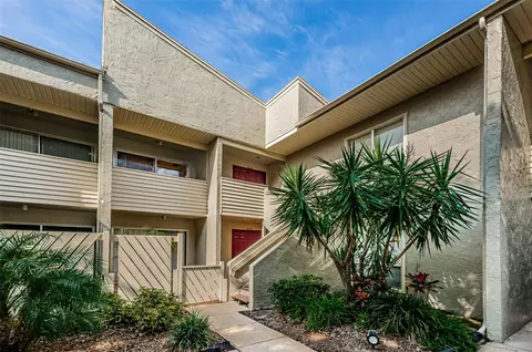 640 Windrush Bay Dr #640, Tarpon Springs, FL 34689