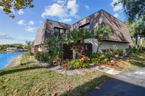 15214 E Pond Woods Dr #NA, Tampa, FL 33618