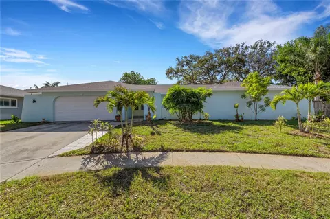 13982 103rd Ave, Largo, FL 33774