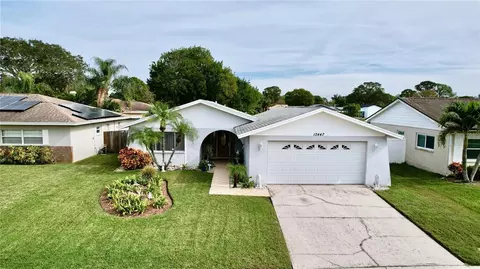 12447 70th St, Largo, FL 33773