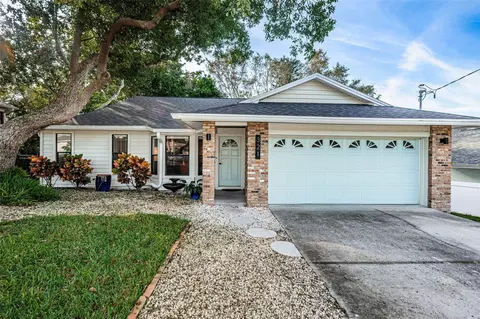 321 Ridge Rd, Palm Harbor, FL 34683