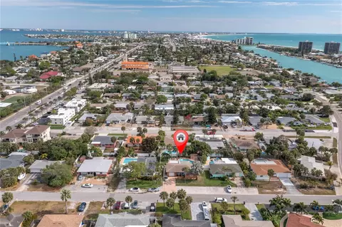 430 88th Ave, Saint Pete Beach, FL 33706
