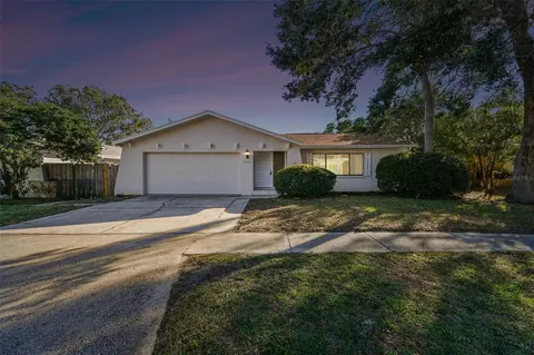 11424 102nd Ct, Seminole, FL 33778
