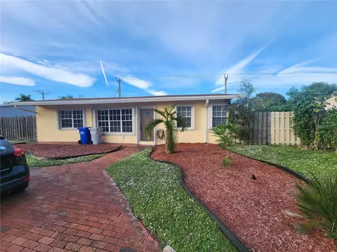 1411 NE 32nd Pl, Pompano Beach, FL 33064