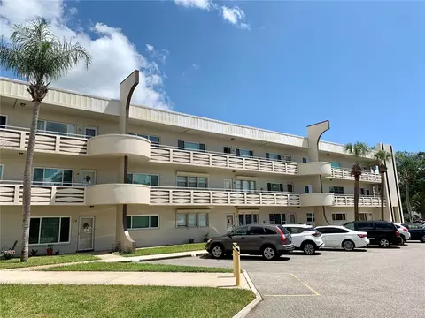 2379 Finlandia Ln #41, Clearwater, FL 33763