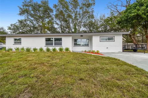 975 50th St N, Saint Petersburg, FL 33710