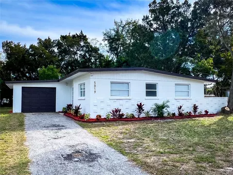 5819 20th St W, Bradenton, FL 34207