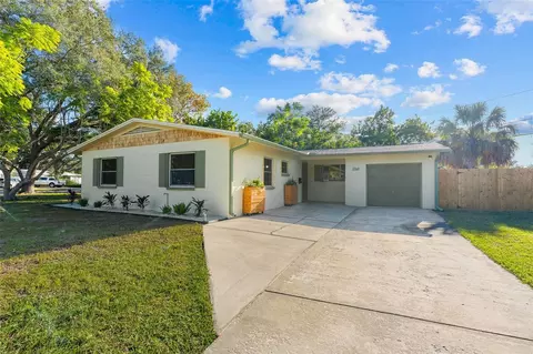 7769 14th St N, Saint Petersburg, FL 33702