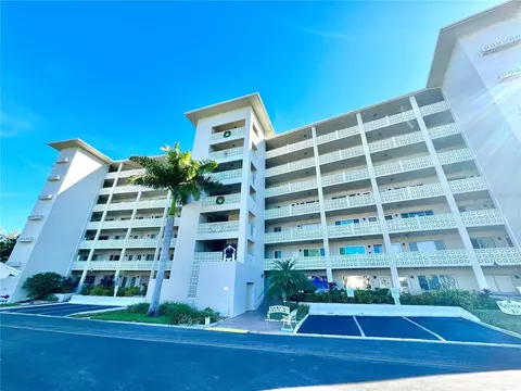 1235 S Highland Ave #5-105, Clearwater, FL 33756