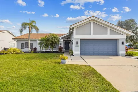 4245 Augusta Ter E, Bradenton, FL 34203