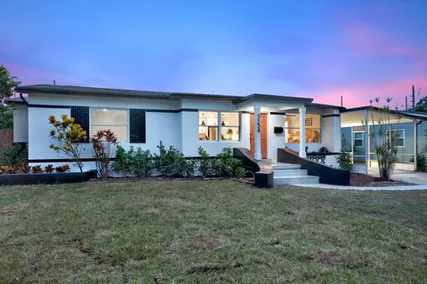 5134 8th Ave N, Saint Petersburg, FL 33710