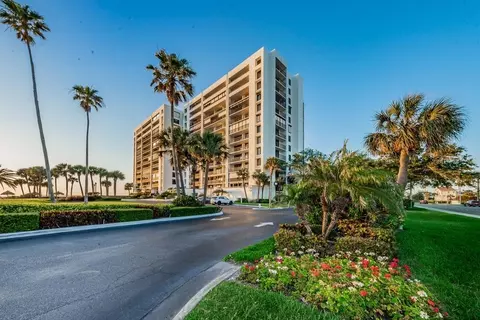 1460 Gulf Blvd #402, Clearwater Beach, FL 33767