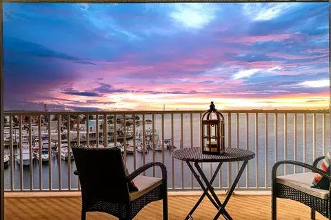 8800 Bay Pines Blvd #418, Saint Petersburg, FL 33709