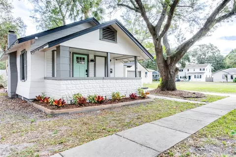 216 29th St S, Saint Petersburg, FL 33712