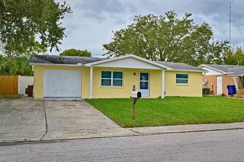 1043 Normandy Blvd, Holiday, FL 34691