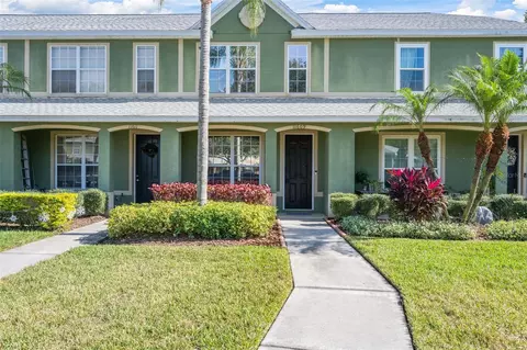 11609 Colony Lake Dr, Tampa, FL 33635