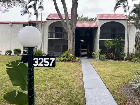 3257 Beneva Rd #201, Sarasota, FL 34232