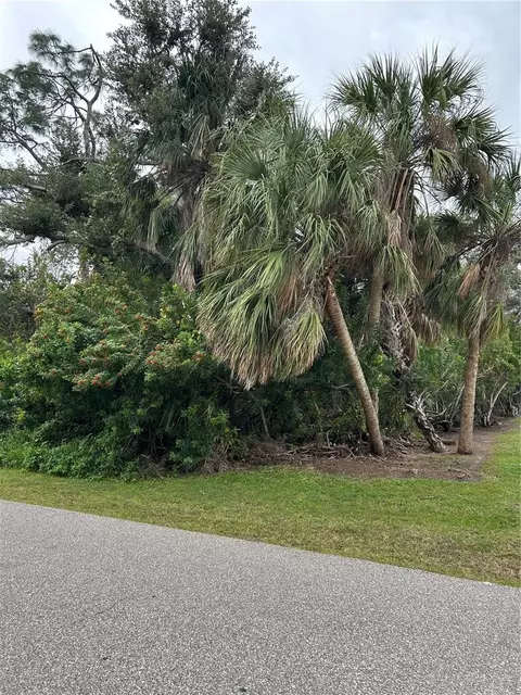 156 Aurora St, Port Charlotte, FL 33948
