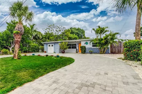 345 39th Ave, Saint Pete Beach, FL 33706