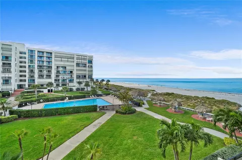 1400 Gulf Blvd #311, Clearwater Beach, FL 33767