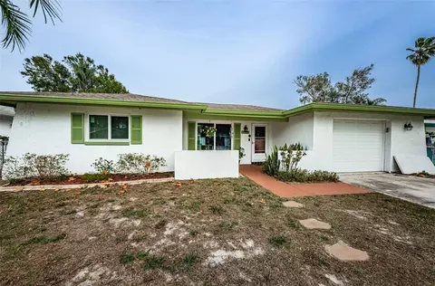 719 Lemonwood Dr, Oldsmar, FL 34677