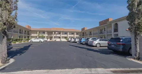 19029 Us Highway 19 N #6-18, Clearwater, FL 33764