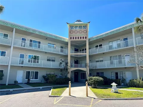2070 World Parkway Blvd #16, Clearwater, FL 33763