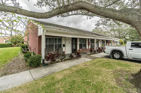 937 83rd Ave N #937, Saint Petersburg, FL 33702