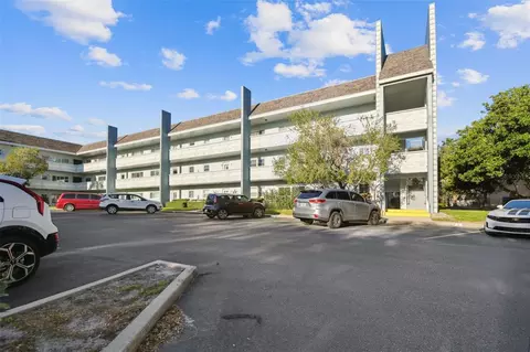 2254 Norwegian Dr #20, Clearwater, FL 33763