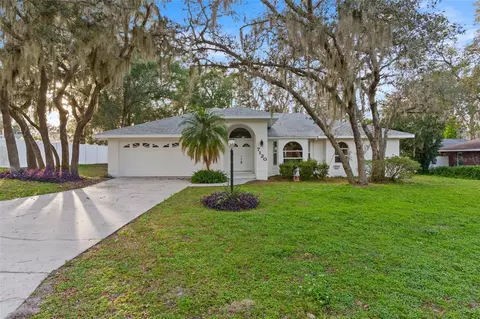 7120 Centerhill Dr, Lakeland, FL 33809