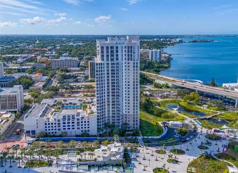331 Cleveland St #902, Clearwater, FL 33755