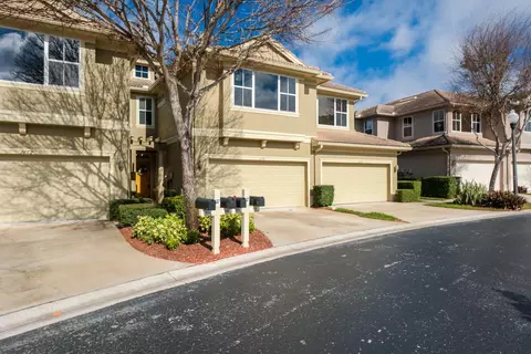 1654 Fieldfare Ct, Dunedin, FL 34698