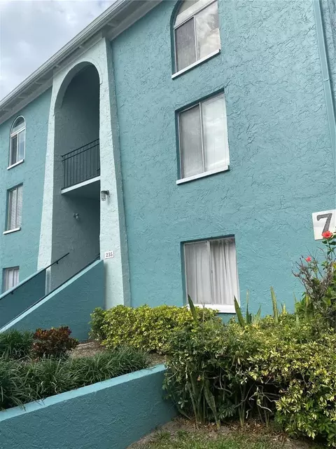 235 114th Ave N #1, Saint Petersburg, FL 33716
