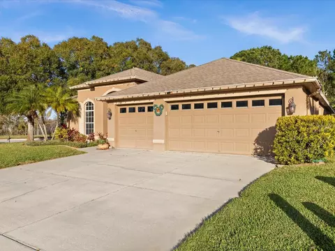 2712 Ravendale Ln, Holiday, FL 34691
