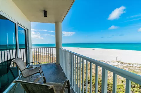 12000 Gulf Blvd #407-W, Treasure Island, FL 33706
