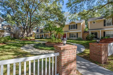 2413 Gun Flint Trl, Palm Harbor, FL 34683