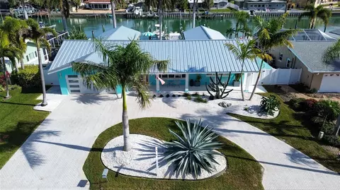 373 6th Ave N, Tierra Verde, FL 33715