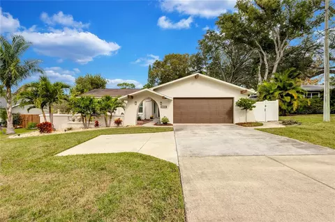 1444 Michigan Blvd, Dunedin, FL 34698