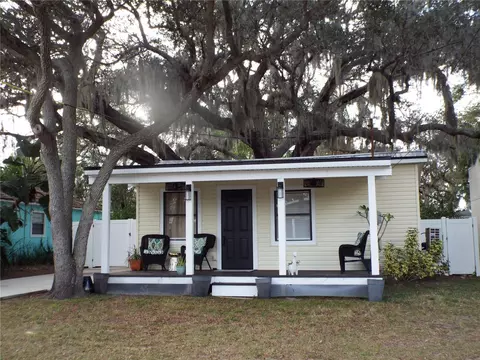 145 13th Ave N, Safety Harbor, FL 34695