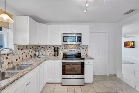 16110 3rd St E, Redington Beach, FL 33708 photo 21