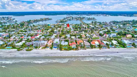 16110 3rd St E, Redington Beach, FL 33708 photo 3