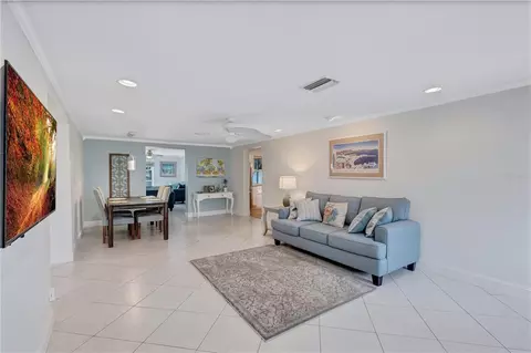 16110 3rd St E, Redington Beach, FL 33708 photo 6
