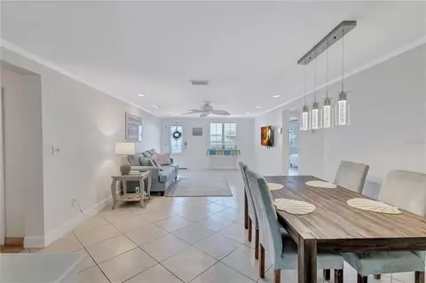 16110 3rd St E, Redington Beach, FL 33708 photo 8