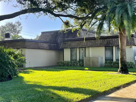 2400 Winding Creek Blvd #13-204, Clearwater, FL 33761