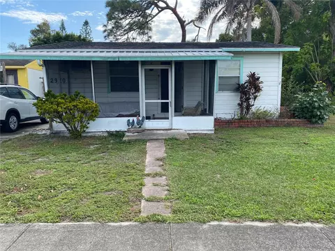 2920 Division Dr N, Saint Petersburg, FL 33714
