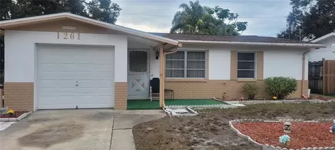 1261 8th Ave NE, Largo, FL 33770