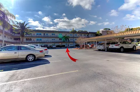 5750 80th St N #C105, Saint Petersburg, FL 33709