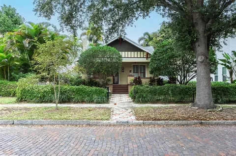 1035 16th Ave N, Saint Petersburg, FL 33704